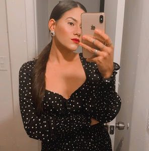 Meet your Posher, Gabriella